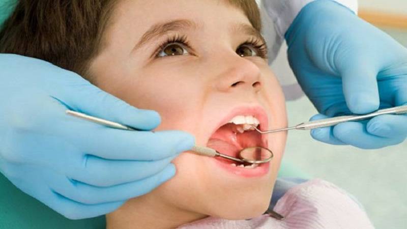 موفقیت عصب کشی دندان کودکان