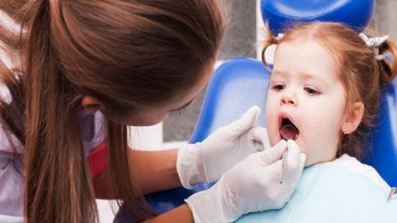دندانپزشک کودکان اصفهان | لکه های دندانی کودکان