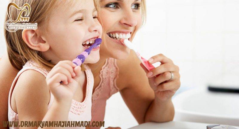 مراقبت از دندان های شیری1 1 scaled - آب میوه برای دندان های شیری مضر است!؟